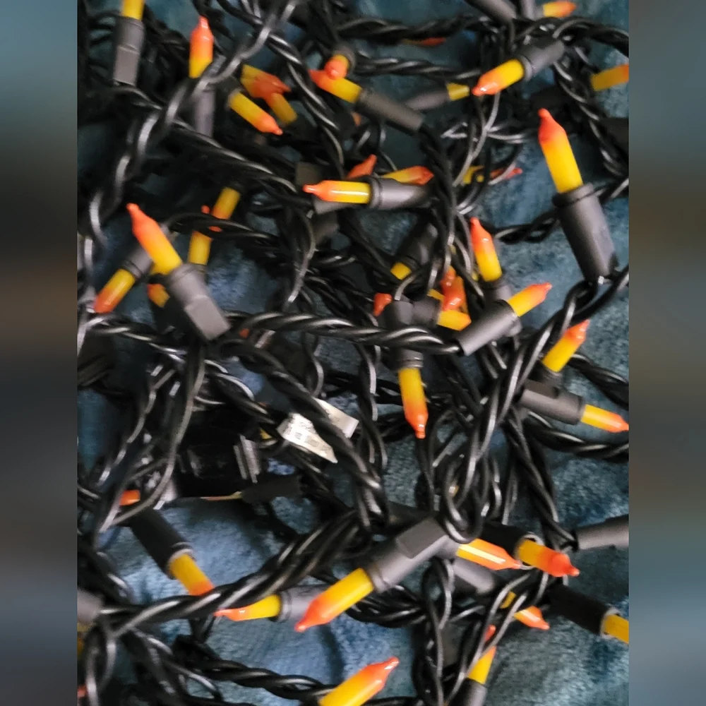 Halloween string lights 5 stands orange